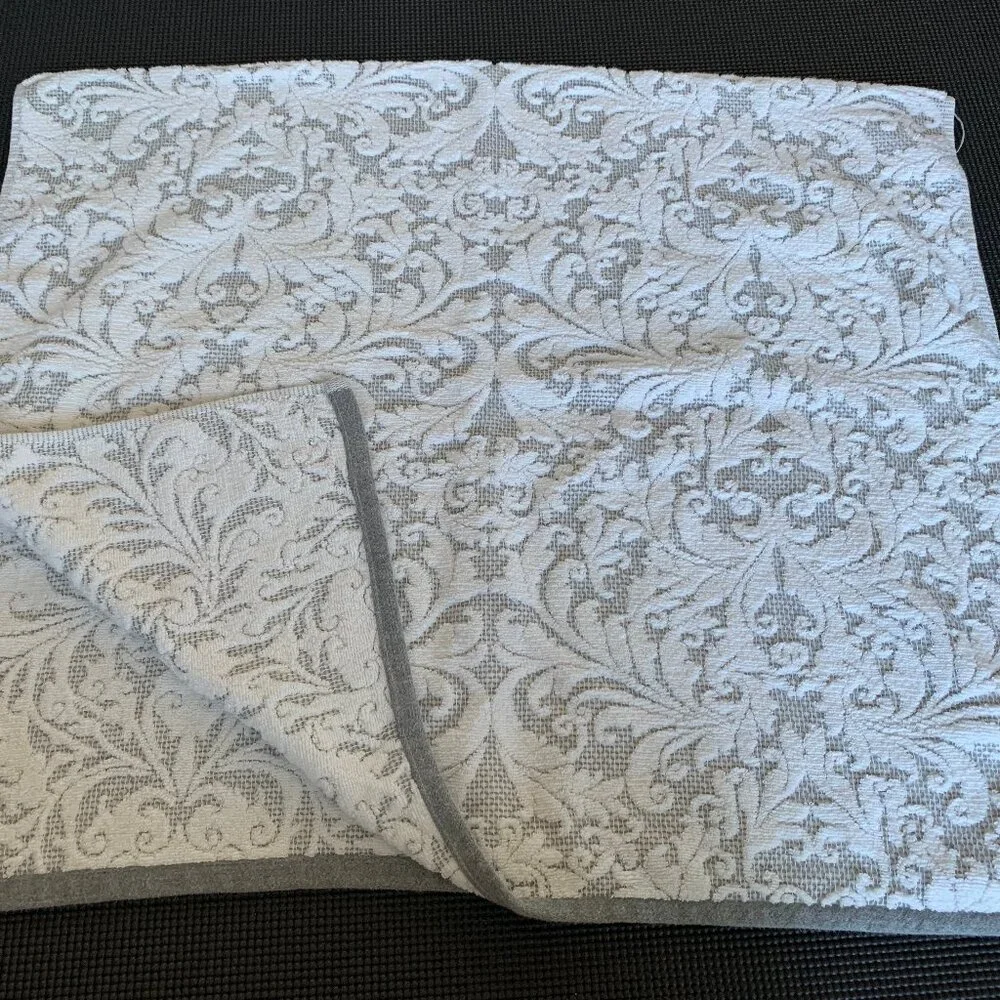 NEW, BUNDLE, 6 Piece Matching Set of Bath Towels, Hand Towels, Washcloths